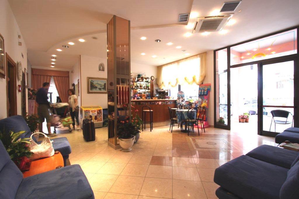 Hotel Ristoro 벨레지아아지마리나 외부 사진